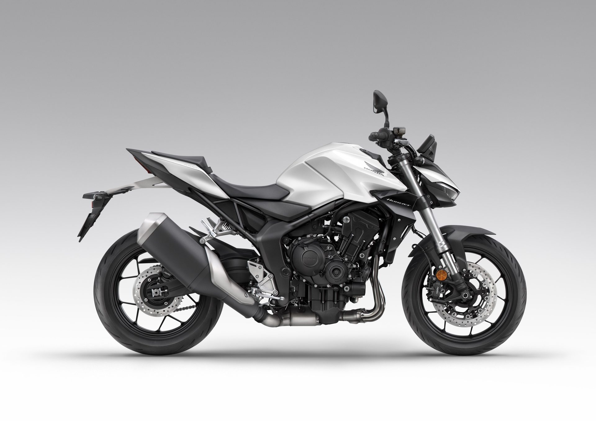 497730_25YM_Honda_CB1000_Hornet