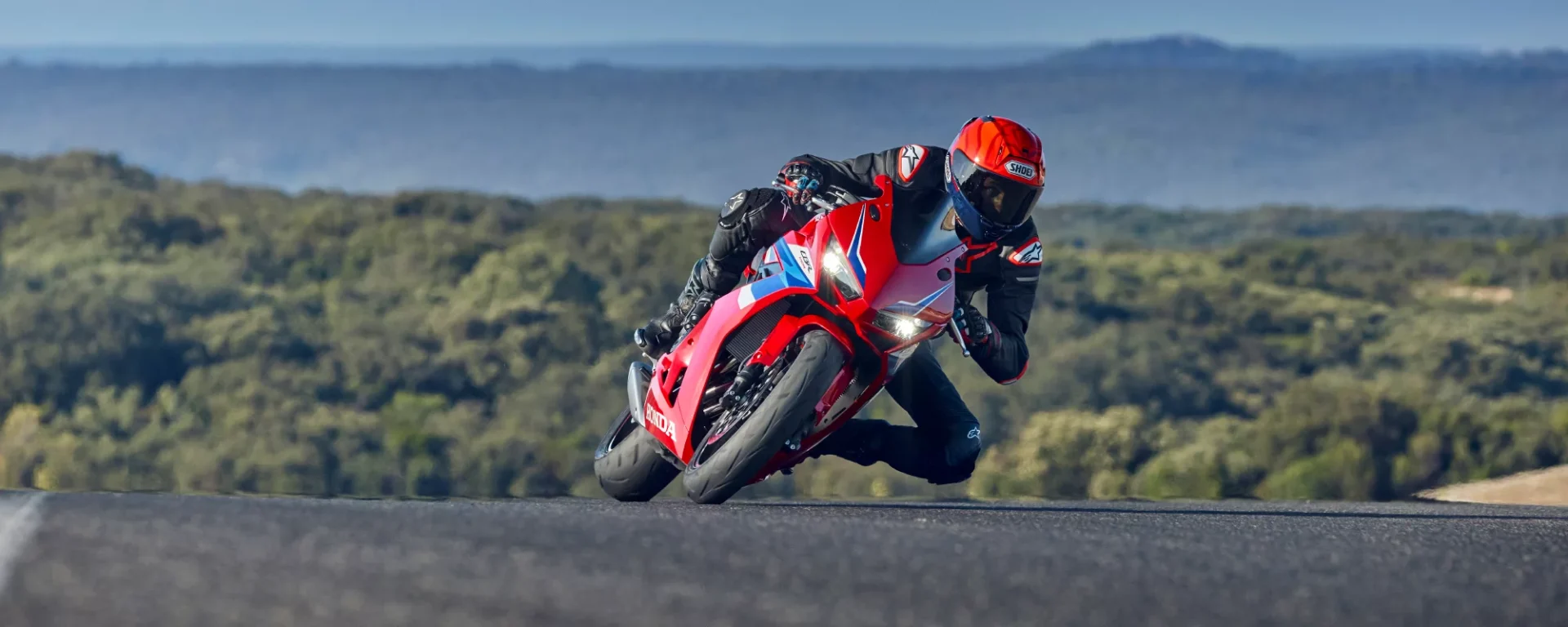 CBR650R-02