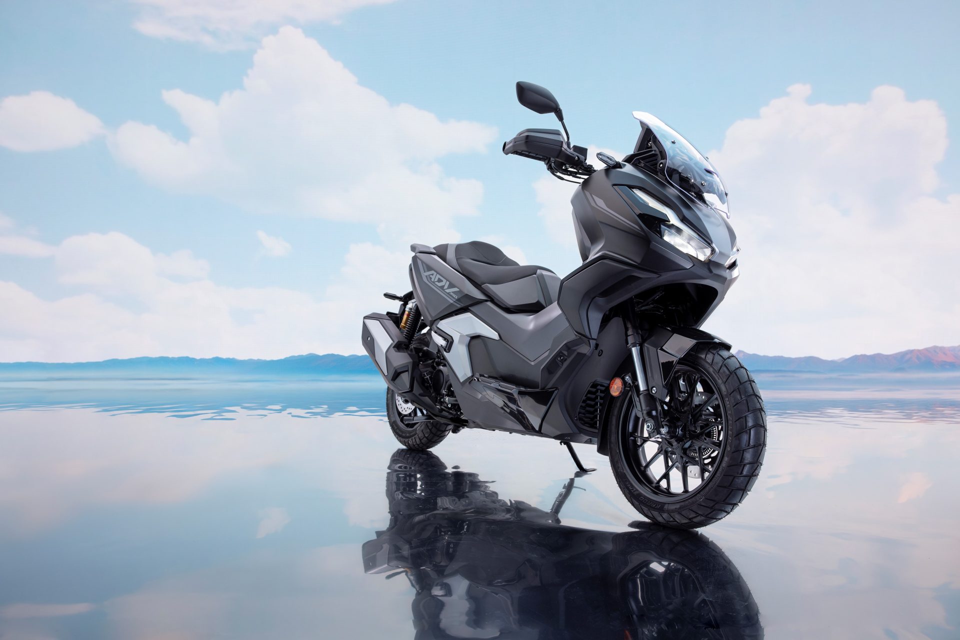 504614_25YM_Honda_ADV350