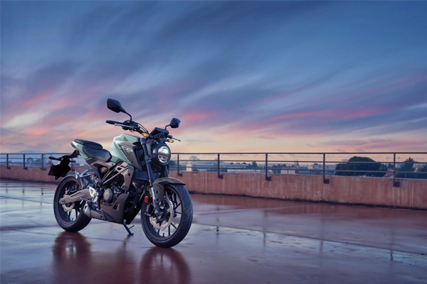 cb 125 r body 1 cb 125 r body 1